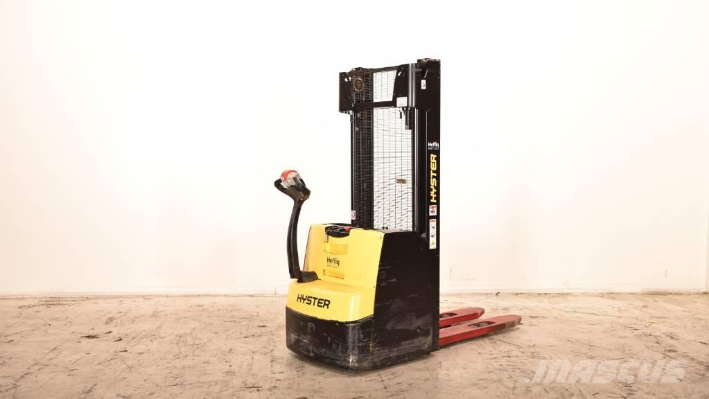 Hyster S 1.6 Meeloop stapelaar