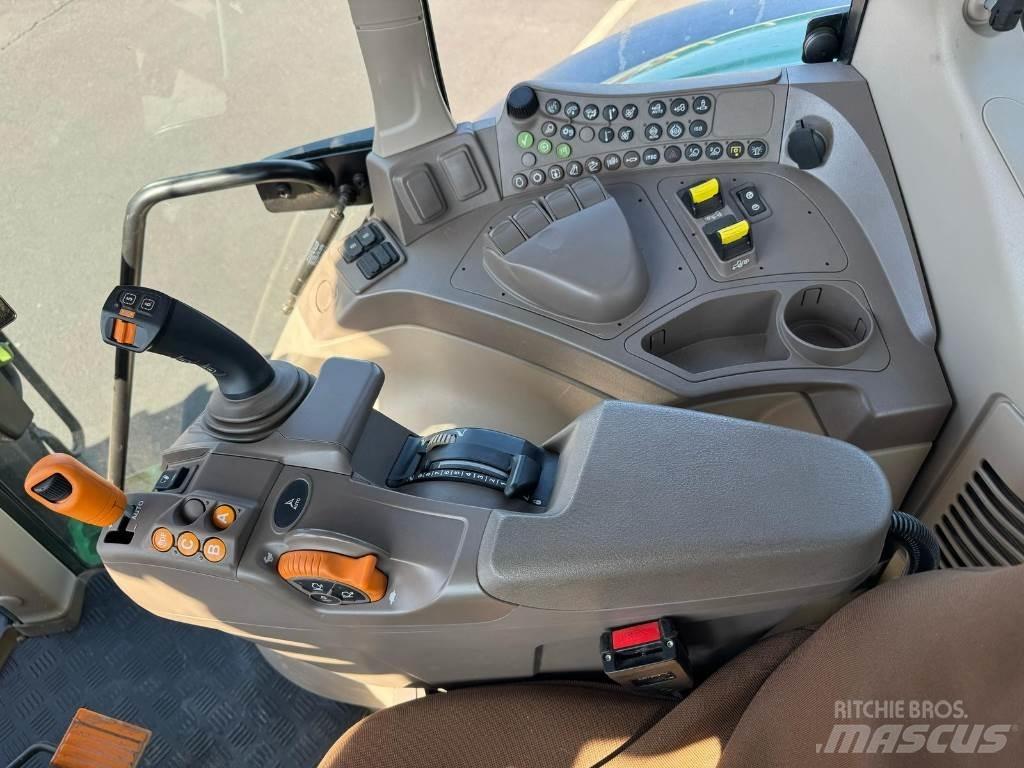 John Deere 6155M Tractoren