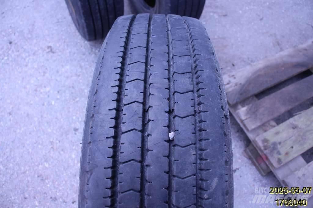 Goodride CR960A Banden, wielen en velgen