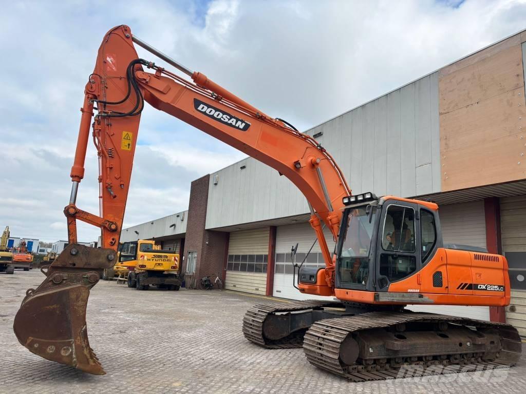 Doosan DX 225 LC Rupsgraafmachines