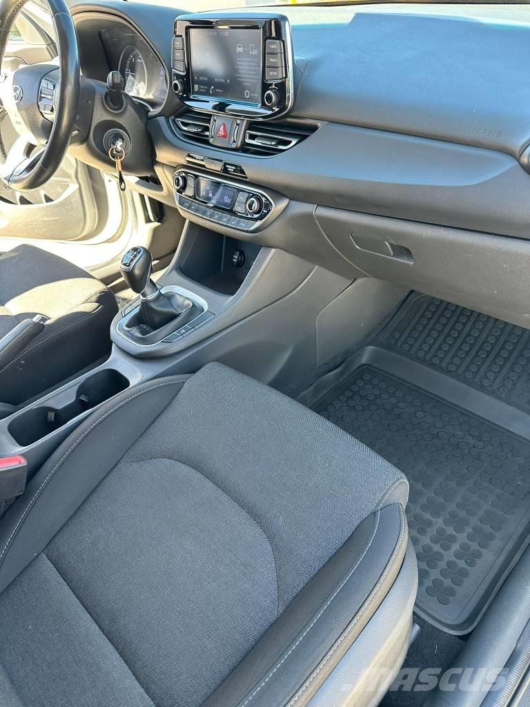 Hyundai I30 Auto's