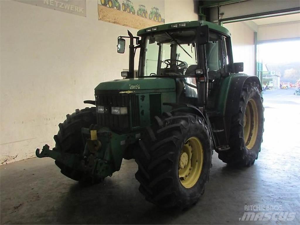 John Deere 6310 Tractoren