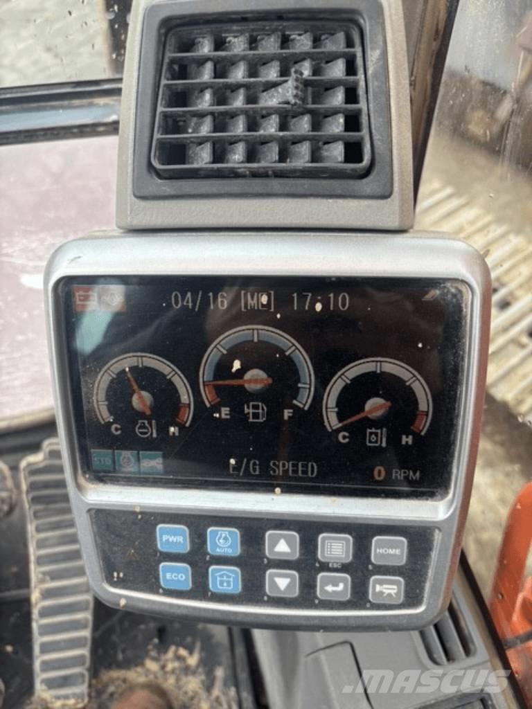 Doosan 235 LCR Rupsgraafmachines
