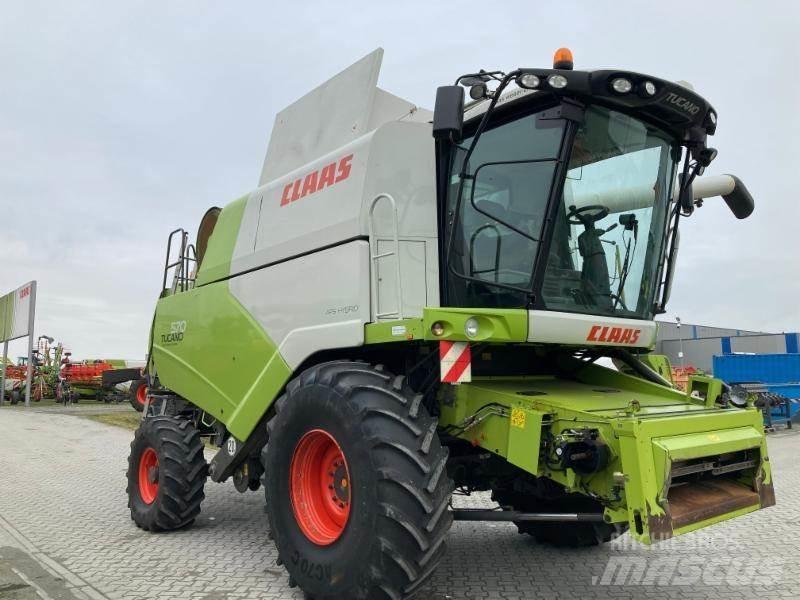 CLAAS TUCANO 570 Maaidorsmachines
