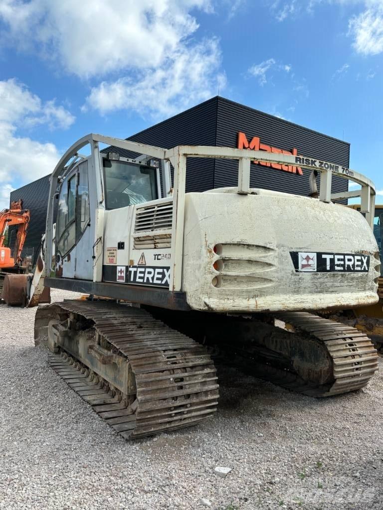 Terex TC 240 LC Rupsgraafmachines