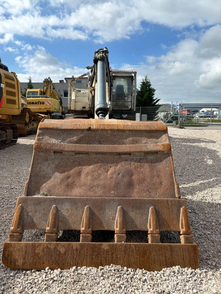 Terex TC 240 LC Rupsgraafmachines