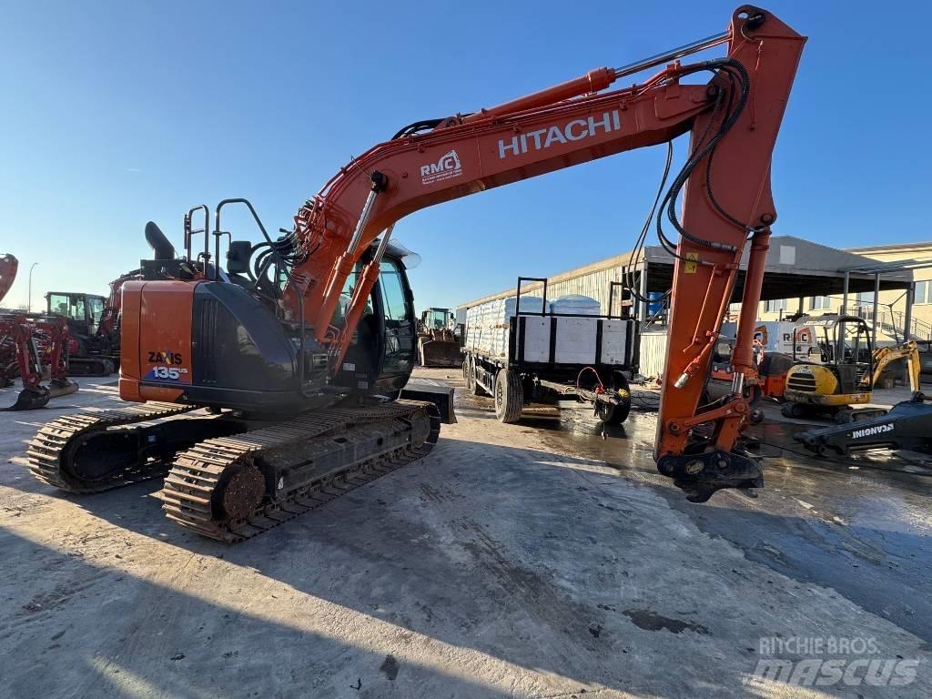 Hitachi ZX 135 US-6 Rupsgraafmachines