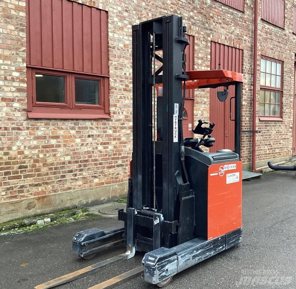 BT RR B 2 Reachtruck voor hoog niveau