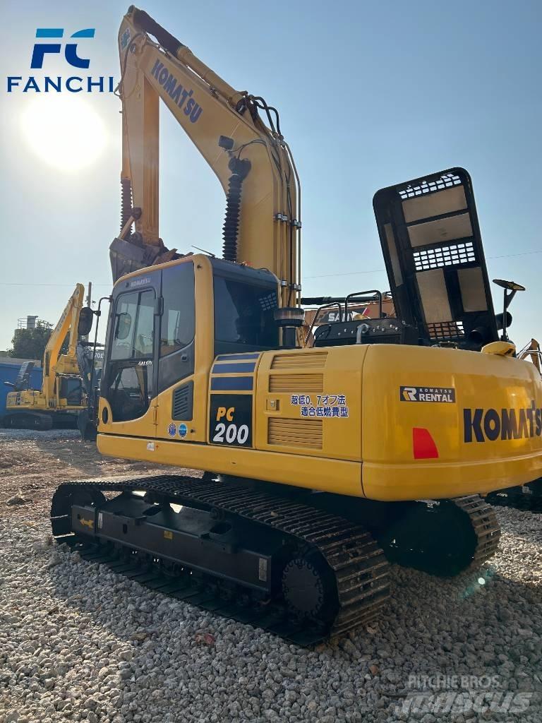 Komatsu PC 200-8 Rupsgraafmachines