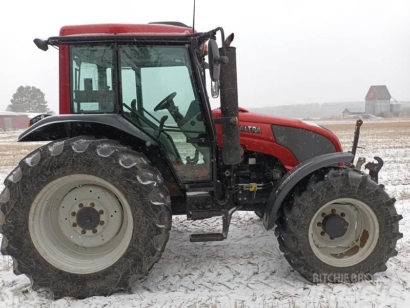 Valtra A 93 HITECH Tractoren