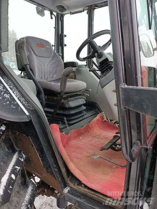 Valtra A 93 HITECH Tractoren