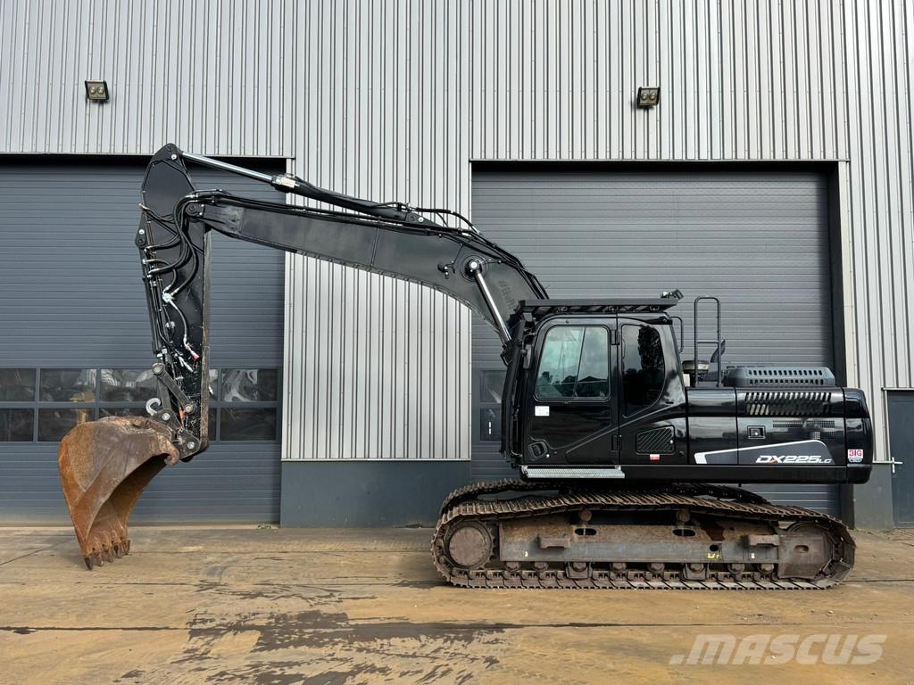 Doosan DX225LC-5 Rupsgraafmachines