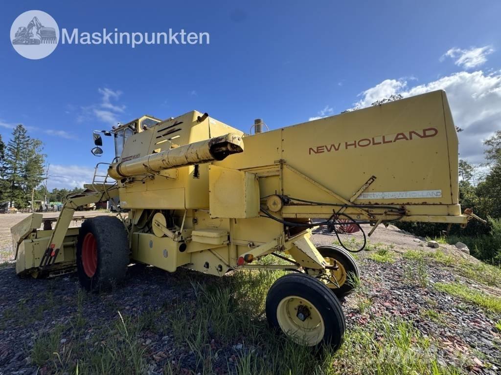 New Holland 1530 Maaidorsmachines