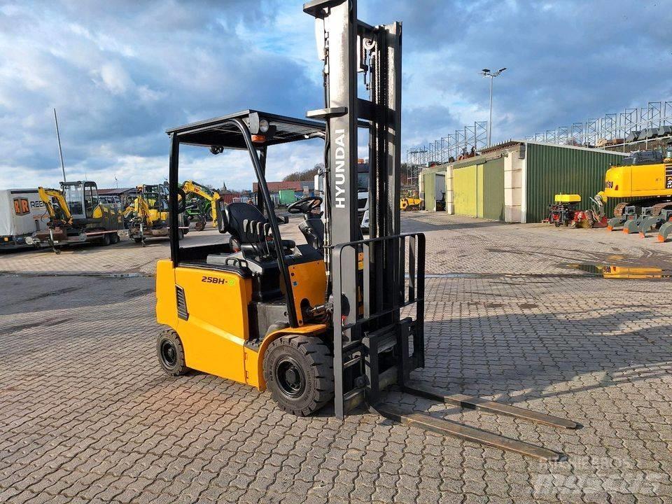 Hyundai 25 BH-9 Bouw - Overige