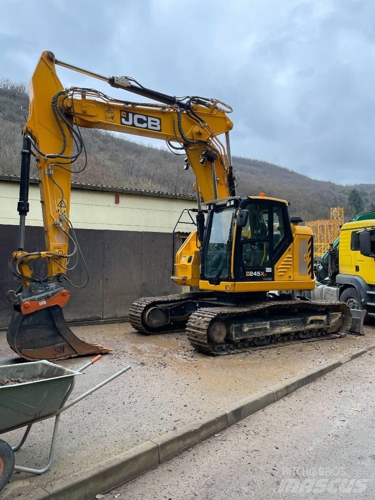JCB 245 XR Rupsgraafmachines