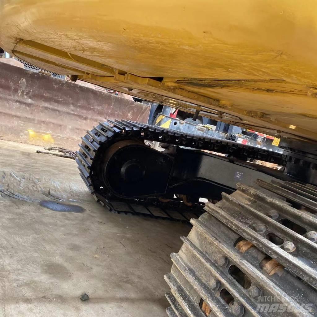 CAT 320 GC Rupsgraafmachines