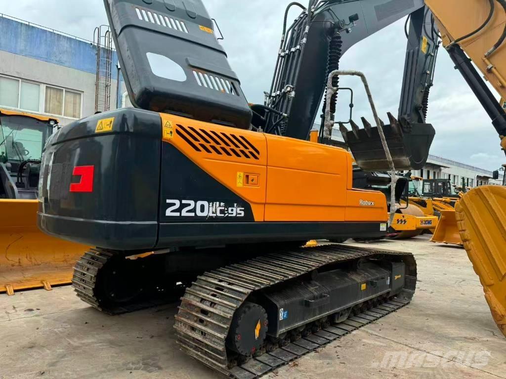 Hyundai R220LC-9S Midigraafmachines 7t - 12t