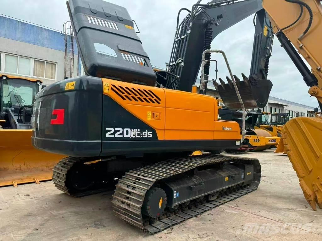 Hyundai R220LC-9S Midigraafmachines 7t - 12t