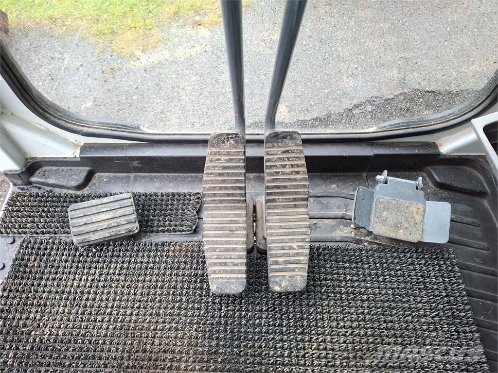 Takeuchi TB2150R Anders