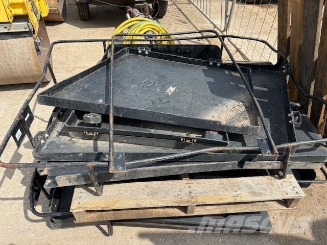 Volvo EC 27 D Minigraafmachines < 7t
