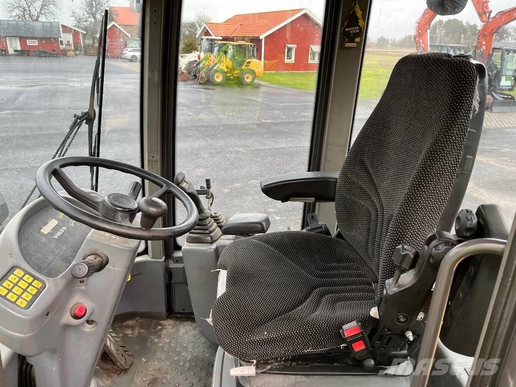 Volvo L 30 B Pro Wielladers