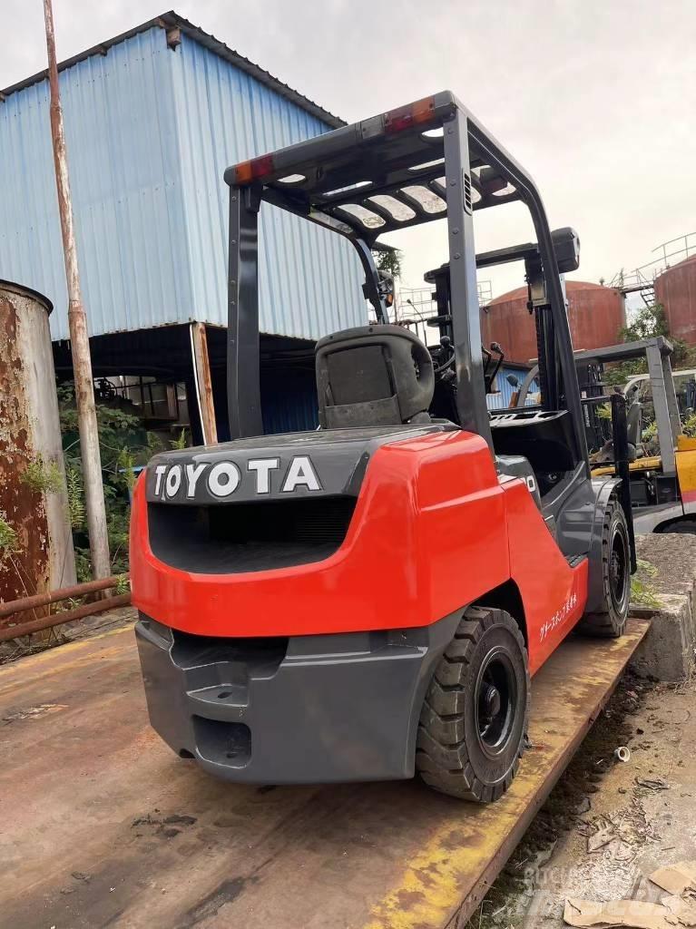 Toyota FD 30 Diesel heftrucks