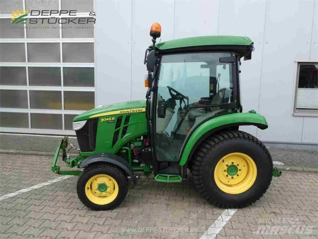 John Deere 3046R Compacttrekkers