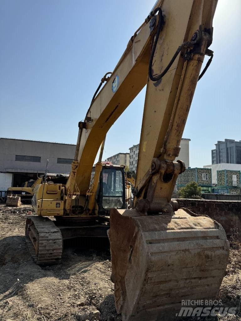 CAT 330C Rupsgraafmachines