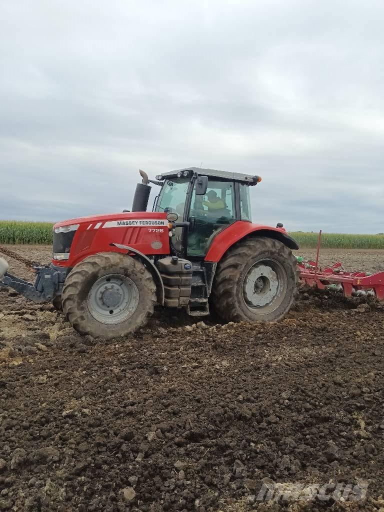 Massey Ferguson 7726 Tractoren