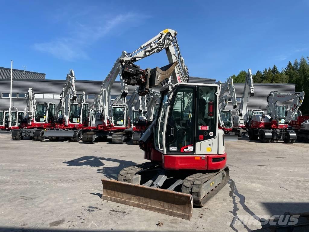 Takeuchi TB 257 FR Minigraafmachines < 7t