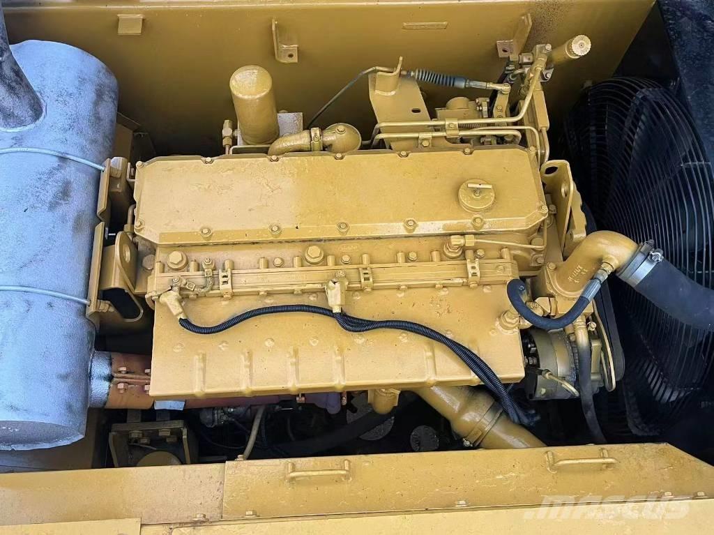 CAT 325 B L Rupsgraafmachines