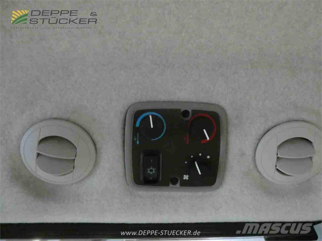 John Deere 3039R Compacttrekkers