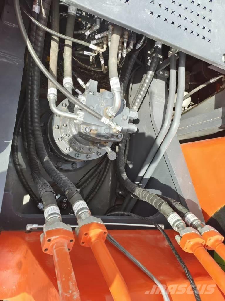 Doosan DX 300 LC-9C Rupsgraafmachines