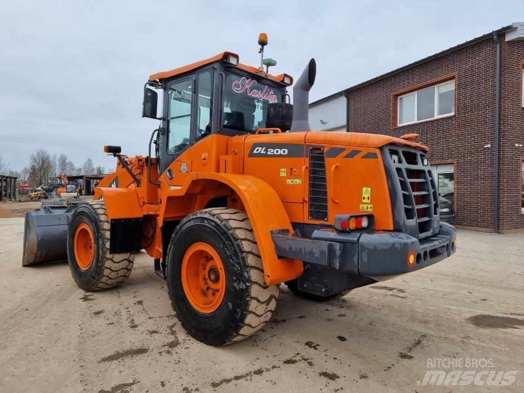 Doosan DL 200-3 Wielladers