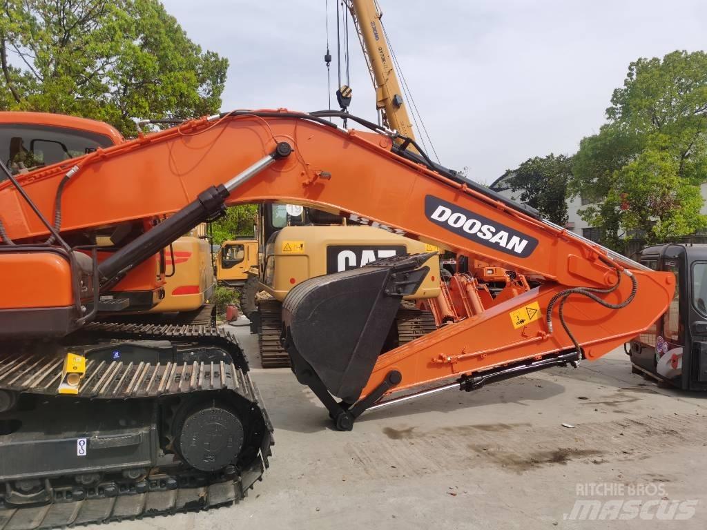 Doosan DX 225 LC Rupsgraafmachines