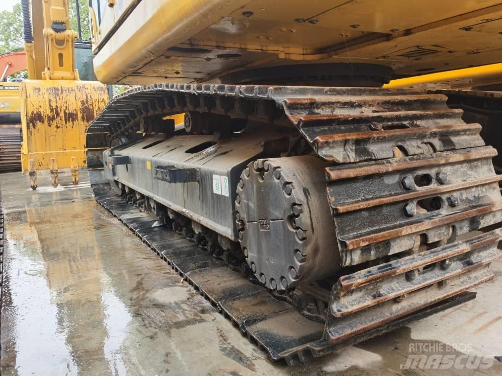 Komatsu PC 200-8 Rupsgraafmachines