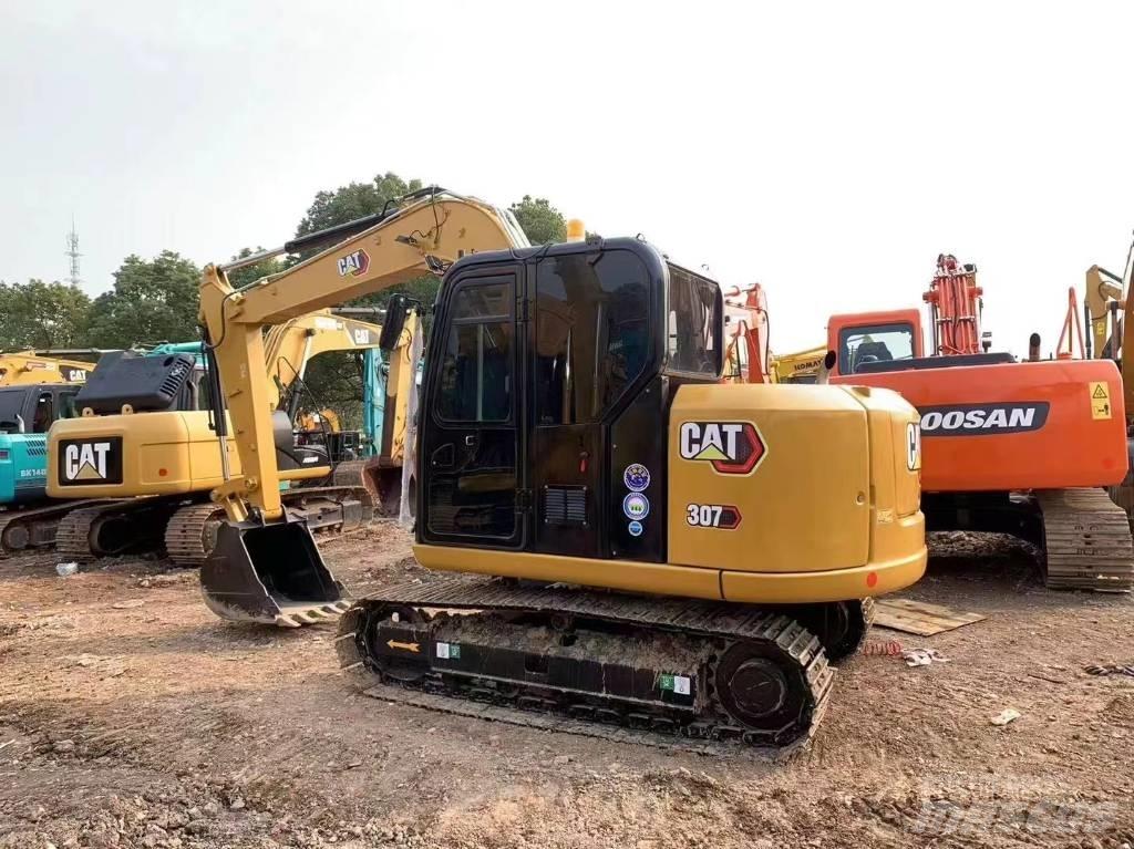 CAT 307 Rupsgraafmachines