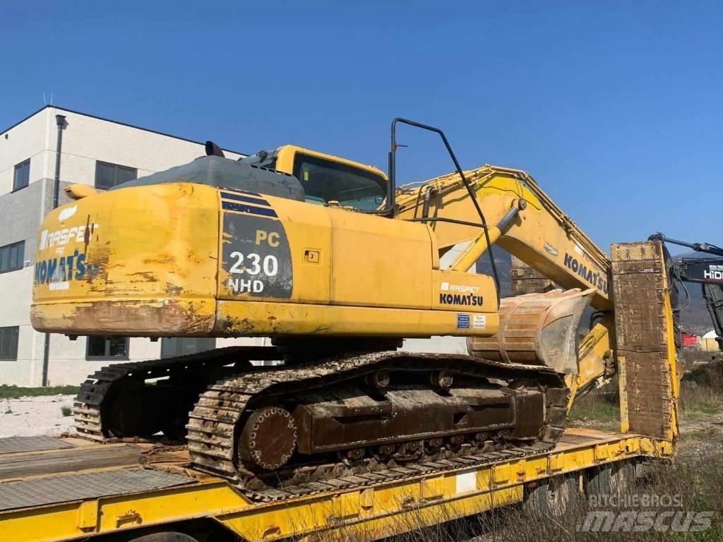 Komatsu PC 230 NHD Rupsgraafmachines