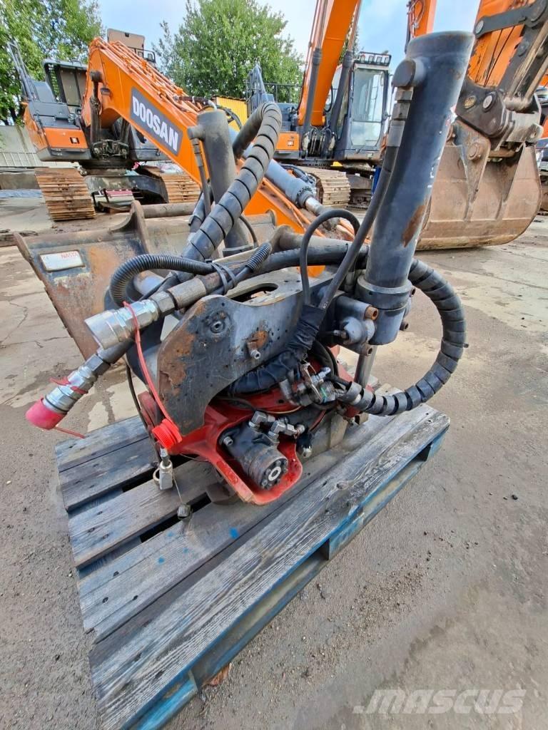 Doosan DX140W-5 Wielgraafmachines