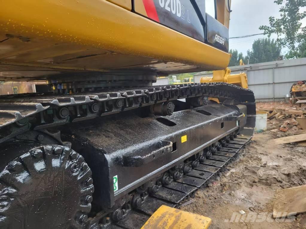 CAT 320 D L Rupsgraafmachines