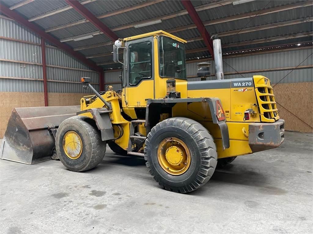 Komatsu WA270-3 Wielladers