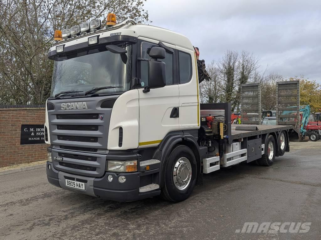 Scania G 480 Vrachtwagen met vlakke laadvloer en lier
