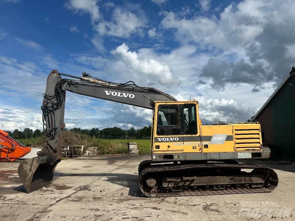Volvo EC200 Rupsgraafmachines