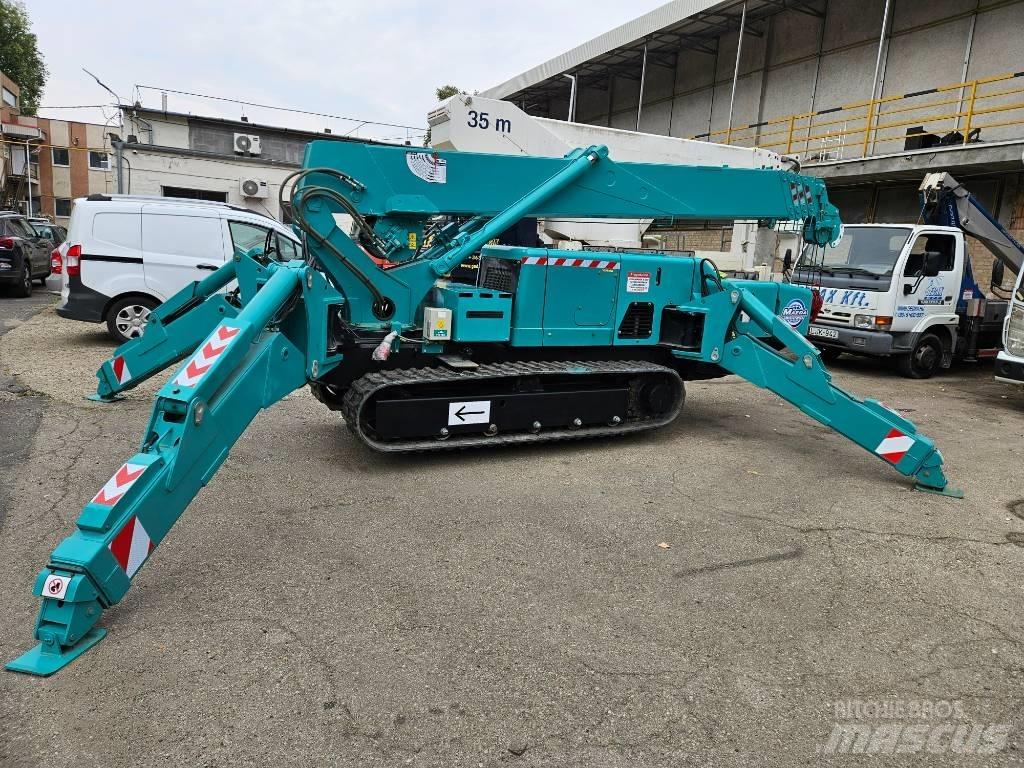 Maeda MC 405 CRME Minikranen