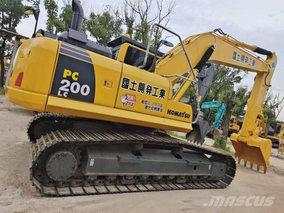 Komatsu PC 200 Rupsgraafmachines