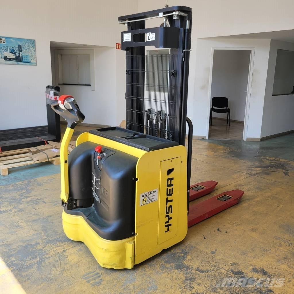 Hyster S1.4iL Meeloop stapelaar