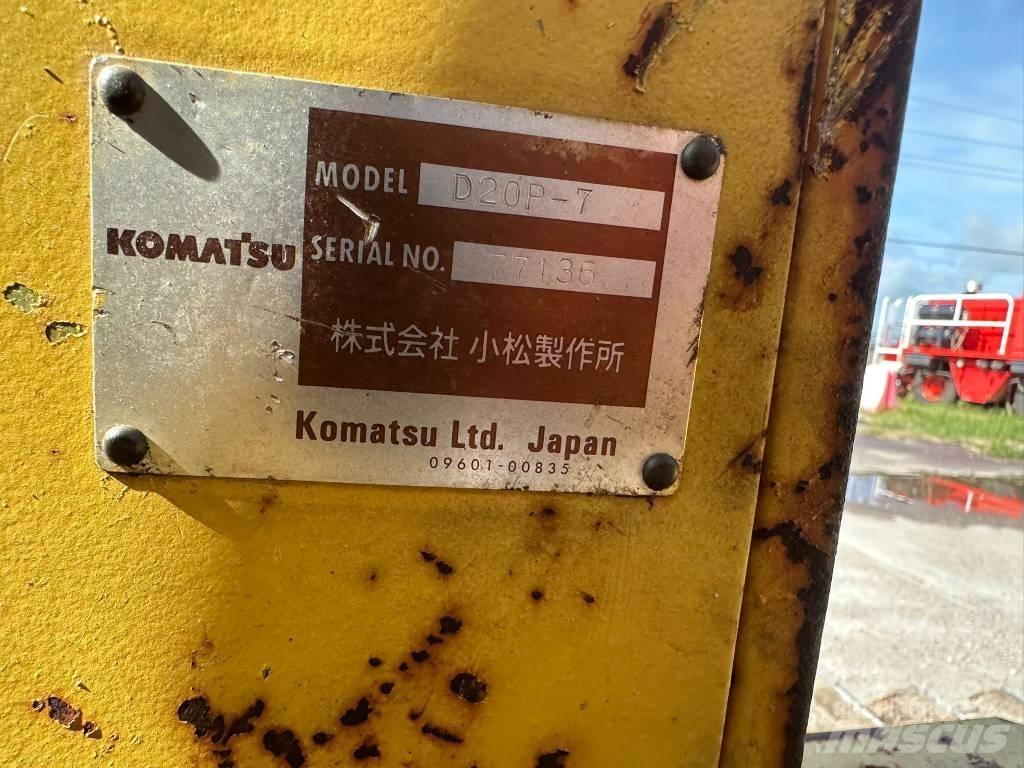 Komatsu D 20P-7 Rupsdozers