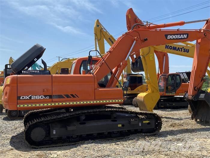 Doosan DX 260LC Rupsgraafmachines