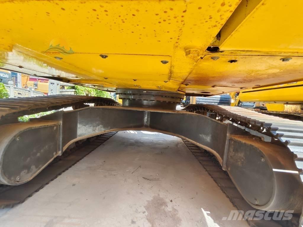 Komatsu PC 220-8 Rupsgraafmachines