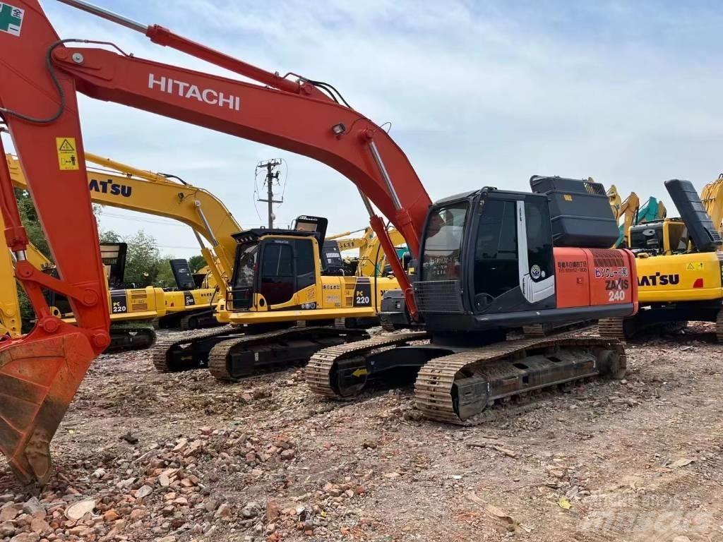 Hitachi ZX 240-3 Rupsgraafmachines